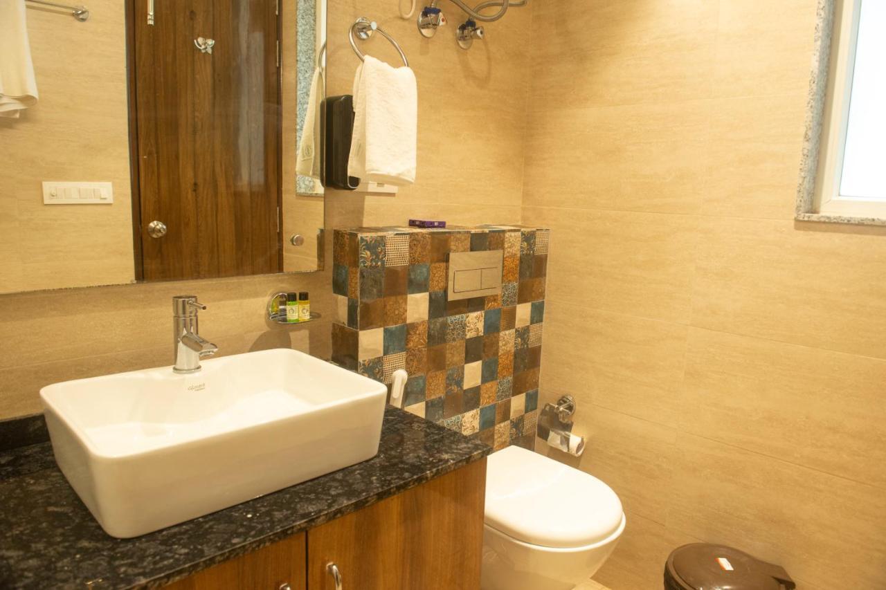 Posh Residency Huda City Center Гургаон Экстерьер фото